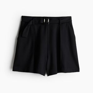 Belted Pull On Short